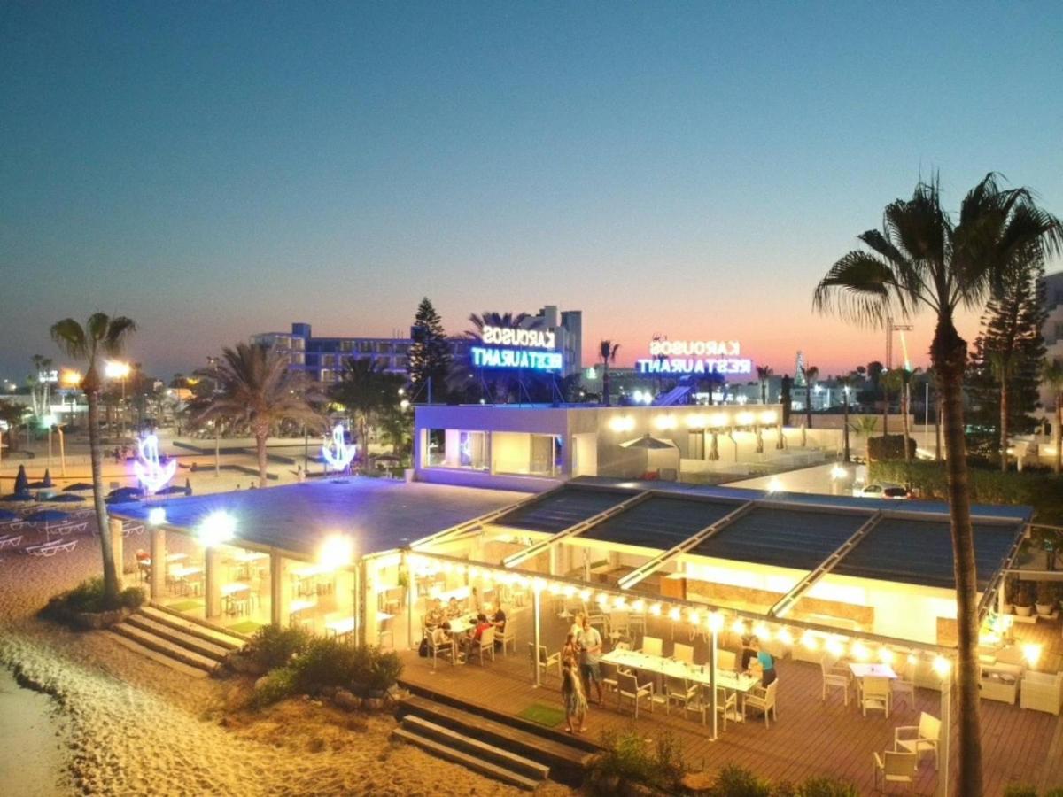 Karousos Beach Rooms アヤナパ エクステリア 写真