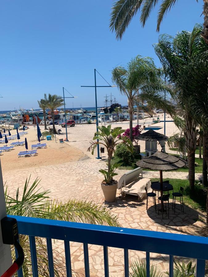 Karousos Beach Rooms アヤナパ エクステリア 写真